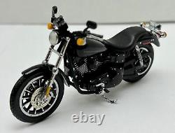 2000 Harley Davidson Diecast 124 Ford Crew Cab and FXDX Motorcycle 9796-1-00